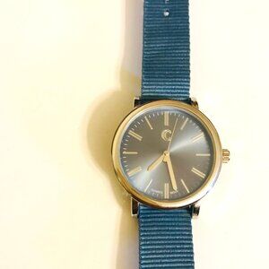 CHARMING CHARLIE  CC  SILVER TONE WATCH WITH BLUE FABRIC ADJUSTABLE BAND WATCH